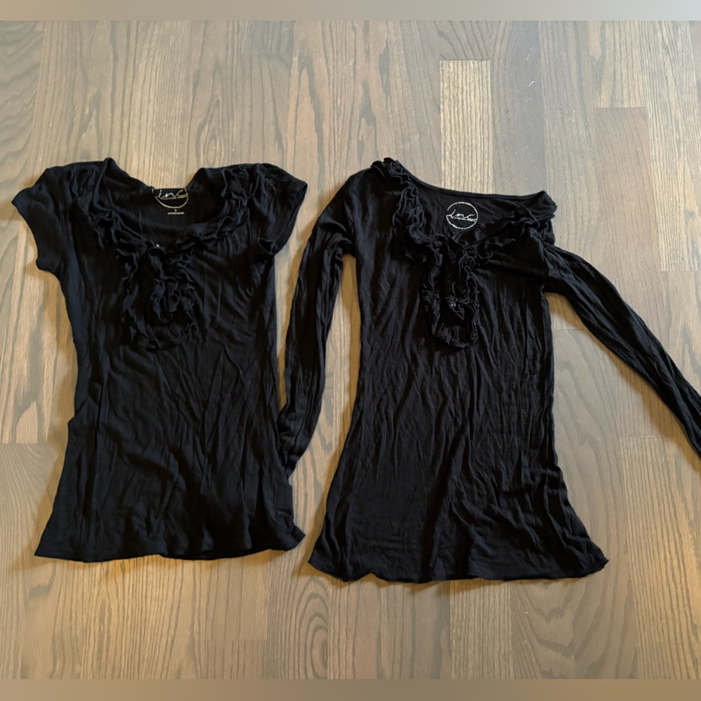 Lot 2 INC Tops short sleeved and long sleeve of the same top size small
